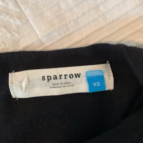 Anthropologie lightweight sweater with sheer sleeves - Picture 3 of 5